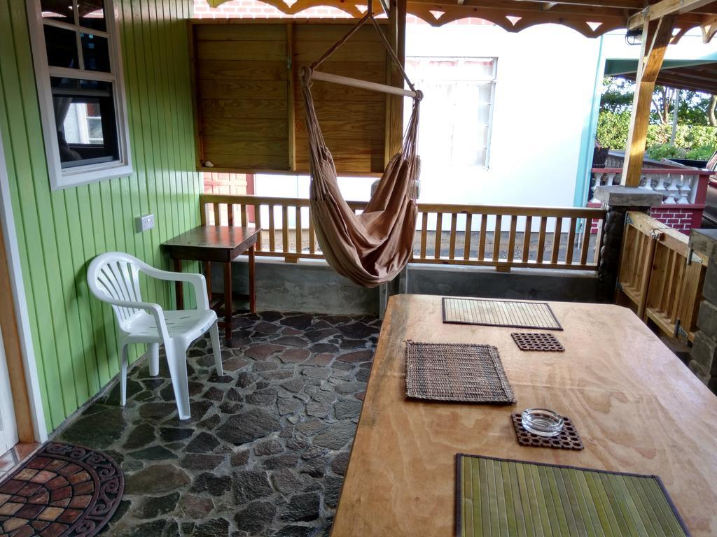 Mainroad Suite Calibishie Exterior foto