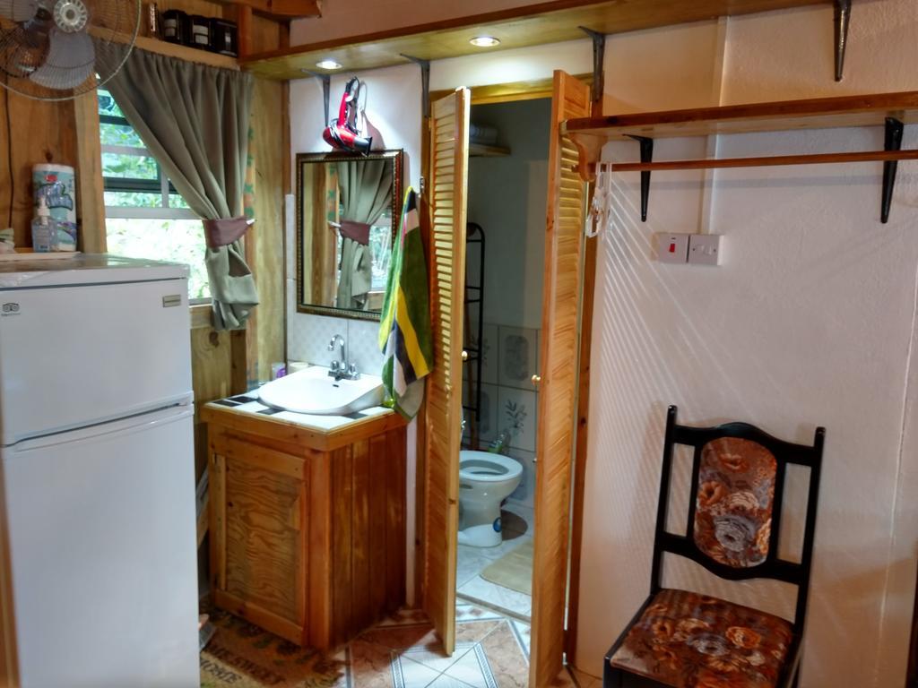 Mainroad Suite Calibishie Exterior foto