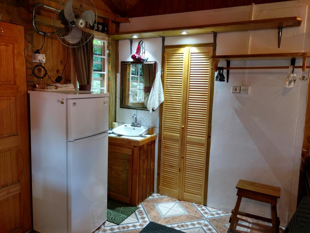 Mainroad Suite Calibishie Exterior foto